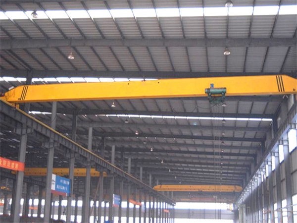 中小型工厂该如何选择适配产能的桥式行吊